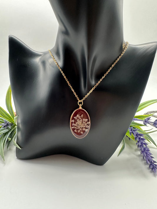 White & Wine Red - Gold Necklace